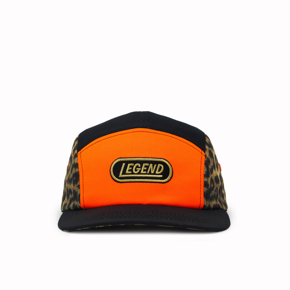 LEOPARD_CAMPER_FRONT_SQUARE_13